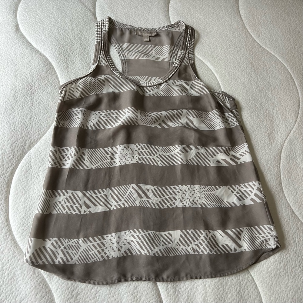 Banana Republic easy top beige M